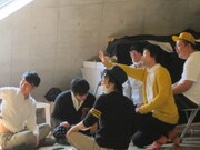 NOTTVタイムをリーダーに要求する芸人たち。