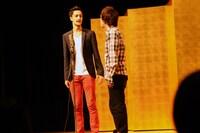 「平成25年 漫才新人大賞」予選会でネタを披露するアリ☆こうた。