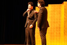 「平成25年 漫才新人大賞」予選会でネタを披露するBLUE RIVER。