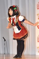 武井咲のモノマネをするキンタロー。。