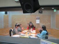 まさかの音楽界の大御所登場にゆずの2人も恐縮。