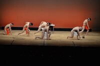 「ふんど6（シックス）」気合のポーズ。