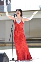 阿佐ヶ谷姉妹の“姉”渡辺。