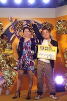 東京・六本木ヒルズ 大屋根プラザに4日間限定オープンした「のどごし 夢のドリームスタンド」の発表会に登場した椿鬼奴と河口こうへい。