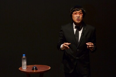 ライブ「山里亮太生誕祭SP　『山里亮太の140』～生きてて良かった～」に出演した南海キャンディーズ山里。