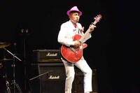 ぶらっくさむらい