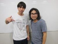 DVD「ロッチ単独ライブ『ハート』」を発売したロッチ。