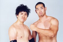 デビュー当時のレイザーラモン宣材写真。