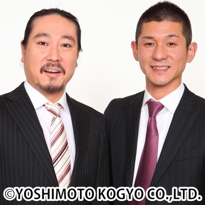 結婚を発表した笑い飯・西田(左)。