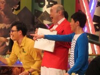 ケンコバ軍の反応の速さにビックリする土田軍。