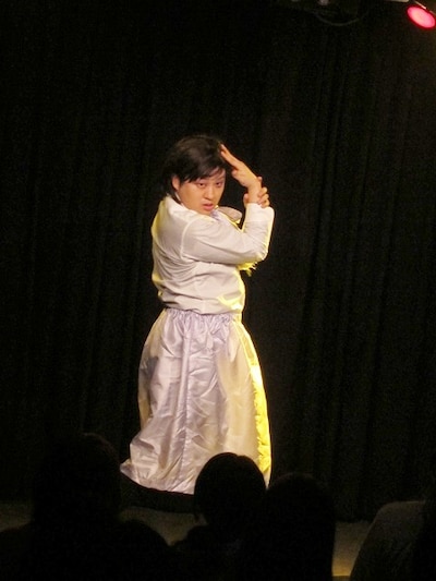 「早すぎる天才!? 23世紀の喜劇王・キップリンのおもしろさを世の中に広める会」に登場した一木坂46。