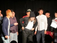 財布を落として探しに来たムッシュかなしいやつ。