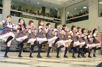 最初にイベントに登場したバクステ外神田一丁目の「選抜メインメンバー」12名。