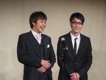 5月15日まで東京・中目黒ウッディシアターにて第2回単独ライブ「ビジネスクズ」を開催しているスパローズ。