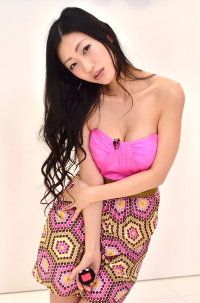 NOTTVのバラエティ番組「壇蜜の××（チョメチョメ）」に出演している壇蜜。