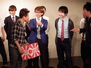 三四郎・小宮はあたかも1が出たようなテンションで「2ー!」と叫んだ。