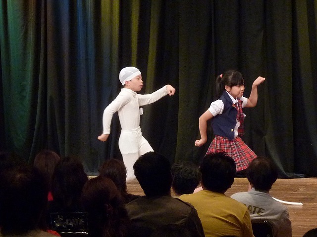 美男美女で～す！(c)NTV