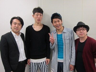 DVD「ネターミテーナー」を発売したツィンテル（右）と、DVD「2008-2012 BEST」を発売したジグザグジギー（左）。