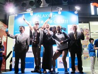 「GALAXY S4」発売カウントダウンイベントの様子。