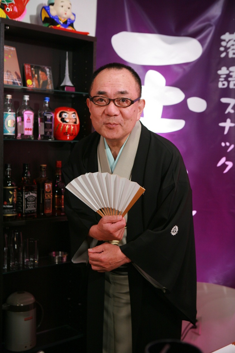 「スマホ寄席」ゲストの三遊亭小遊三。