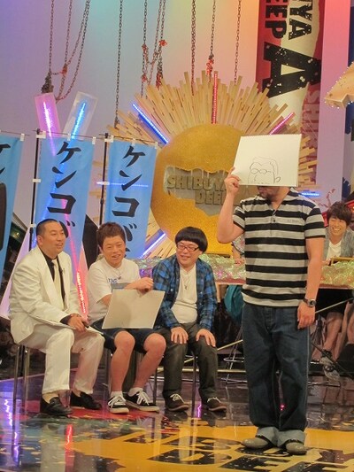 「Shibuya Deep A」の「大爆笑で天下をとれ！お笑い国盗りバトル」で罰ゲームをするケンドーコバヤシ。