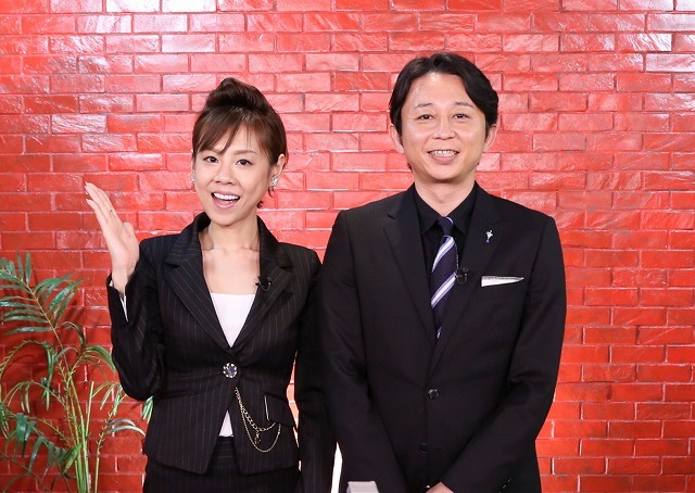 関西テレビ「ツキギメ！」6月番組「ツキギメ！有吉弘行の信じる者はバカを見る!?」でMCを務める有吉弘行と高橋真麻。(c)KTV