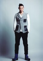 レイザーラモンHGのモデル用宣材写真。