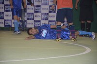 「MINTIA CUP」エキシビジョンマッチの一場面。ファールをアピールするワッキー。