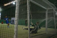 PKでは、ワッキーはしっかりとゴールを決めた。