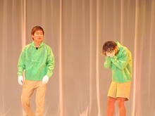 途方に暮れるジャルジャル。