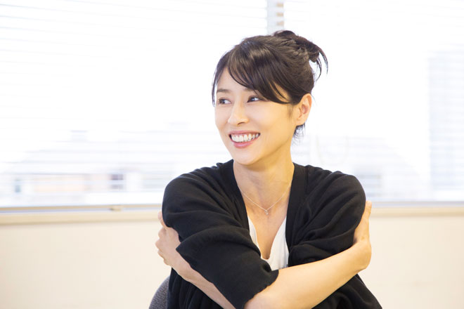 大貫と気さくに会話を交わしていた水野美紀。