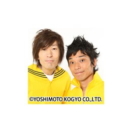 解散を発表したじゃぴょん。左が桑折貴之、右が植村朋弘。桑折はピン芸人として活動を続ける。