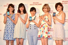 「ドコモ・ヘルスケア『カラダのキモチ』サービスイン記念PRイベント」に出演した（左から）高垣麗子、安座間美優、福田彩乃、水沢アリー、久住小春。
