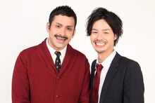 コメントを寄せたデニス植野（左）。(c)吉本興業