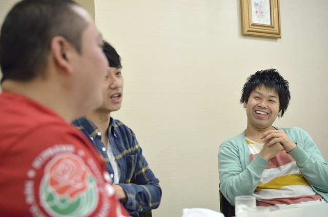 「若手芸人だより。よしもと編」第7回ジューシーズ（撮影 / 片桐寿憲）