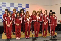 「コス-1ぐらんぷり」に出演する女性コスプレイヤー12名。(c)ひかりTV