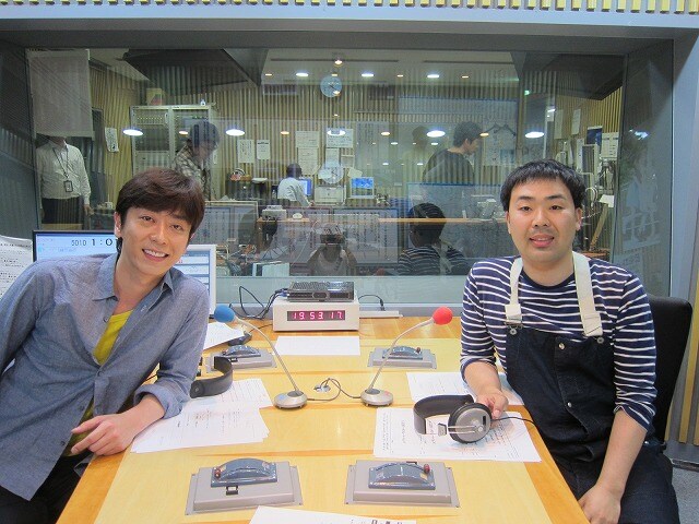 ニッポン放送にて、久々のラジオとなる「フットボールアワーのナイタースペシャル」パーソナリティを務めたフットボールアワー。