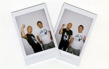 ライブ招待とあわせてプレゼントされるバイきんぐのチェキ。