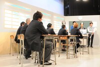 ニコニコ生放送「PlayStation Vita presents『共闘学園 開校直前スペシャル!!!!』」の模様。