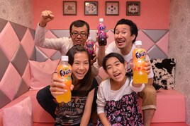 ジューシーズも突入！ファンタ「遊ぶ日」にティーンと熱唱