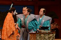 1幕1場「バカ殿様」