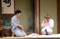 1幕2場の「コントライブ」より。