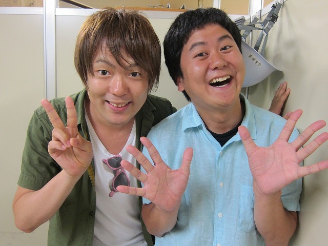 全国ツアー2013「DEEP KISS」を開催するウーマンラッシュアワー。