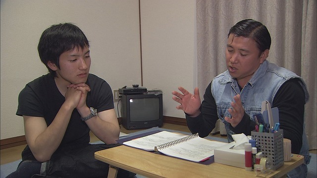 「ティーンズプロジェクト フレ☆フレ」に出演するスギちゃん（右）。(c)NHK