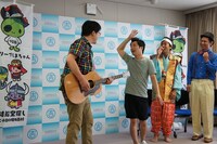 「香川県　鬼ヶ島＆小豆島　プロジェクト」会見。(c)吉本興業