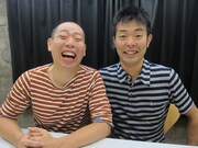 書籍「僕らの370日、南の島体験記 レギュラーの宮古島住んでみたらこうだった!」(竹書房新書)を発売したレギュラー。