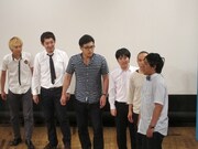 鬼ヶ島の勢いにやられてロボット化するアルコ＆ピース酒井。