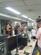 レイザーラモンとザ・プラン9・浅越ゴエ。(c)吉本興業