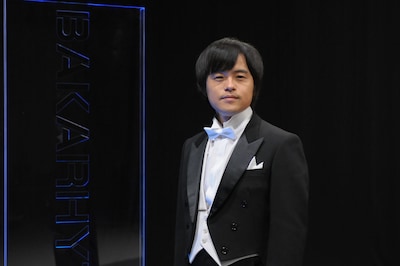 コント番組「番組バカリズム」に出演するバカリズム。（NHK提供）