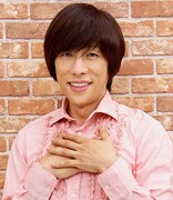 「四県対抗 しこクイズ」に出演するKABA.ちゃん。